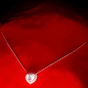 Dimond heart necklace
